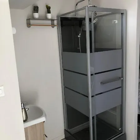 Joli Meublé Proche De La Veules-les-Roses