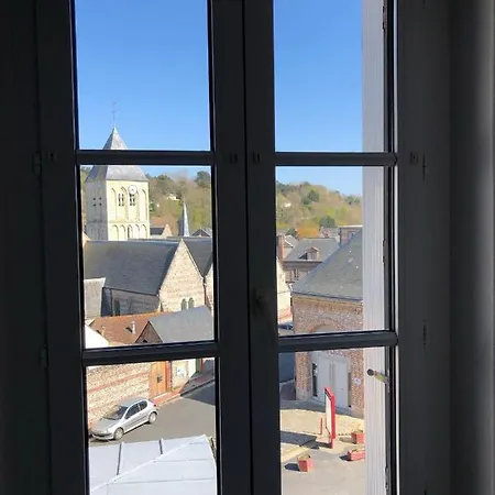 Joli Meublé Proche De La Appartamento *