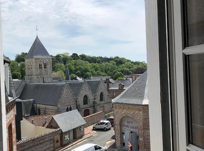 Joli Meuble Proche De La *