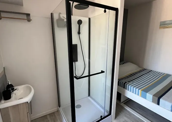 Joli Meuble Proche De La * Veules-les-Roses